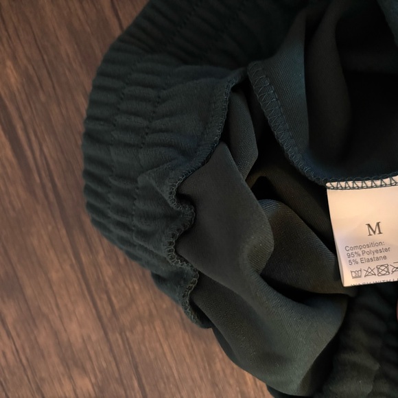 pants size medium - Picture 3 of 3